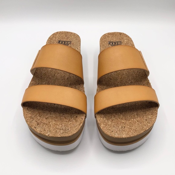 Reef Tan Platform Cushion Vista Sandals Activewear Comfort Women’s Size 9 - Picture 3 of 8